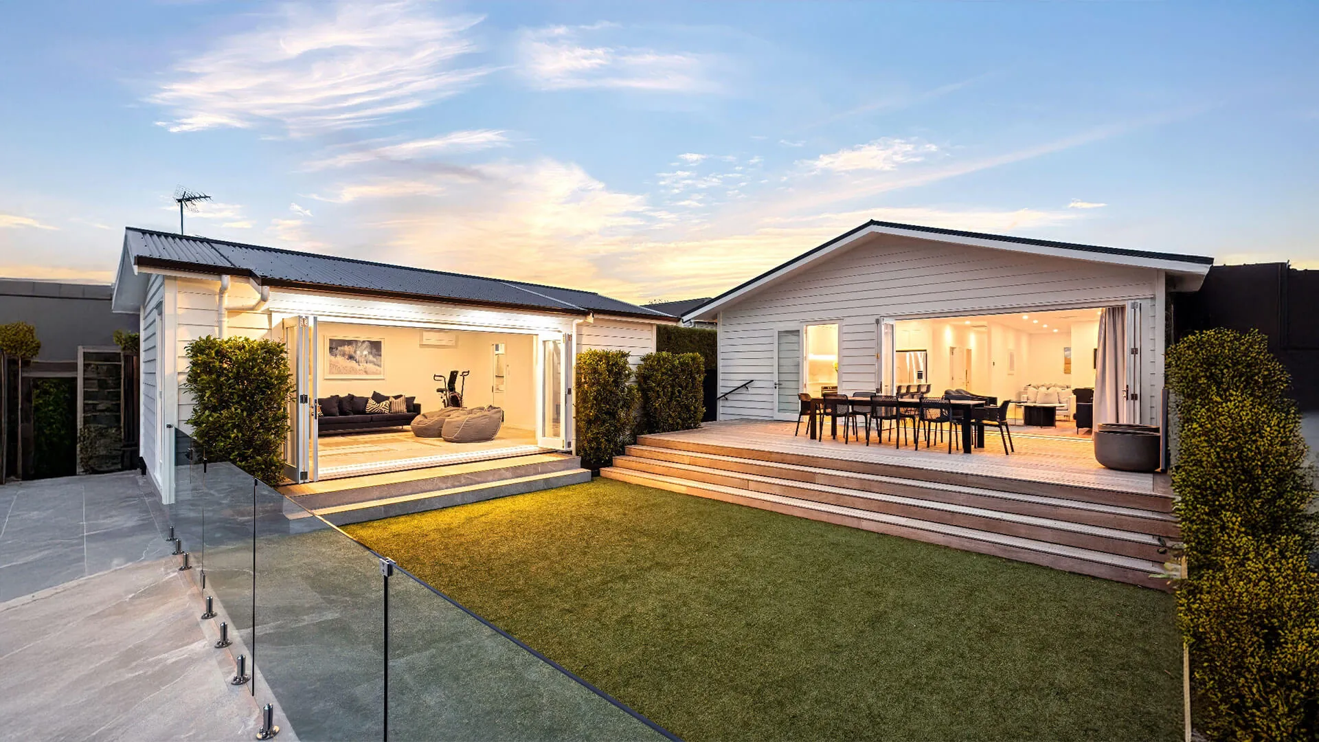 Licensed Gold Coast electrician on an emergency callout